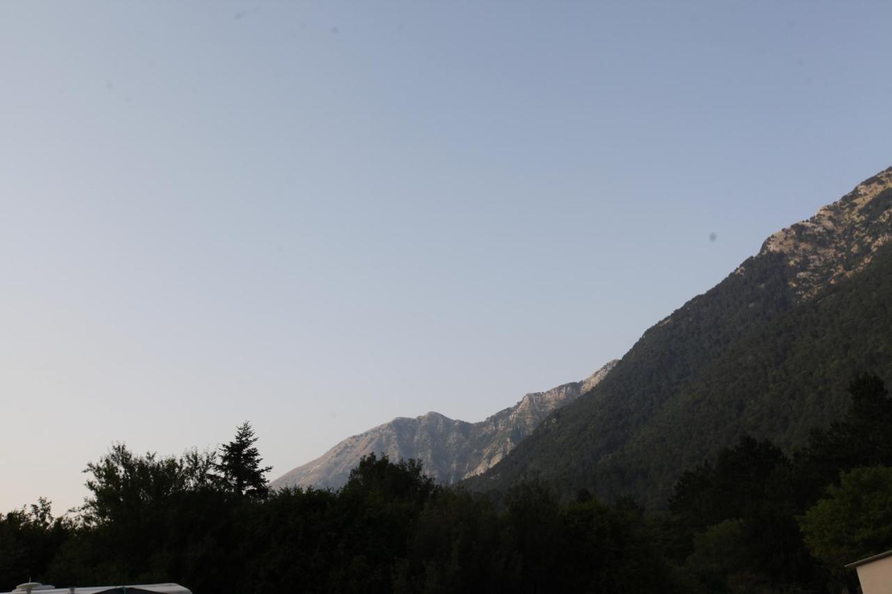 Hamiti Camping Center Dukat エクステリア 写真