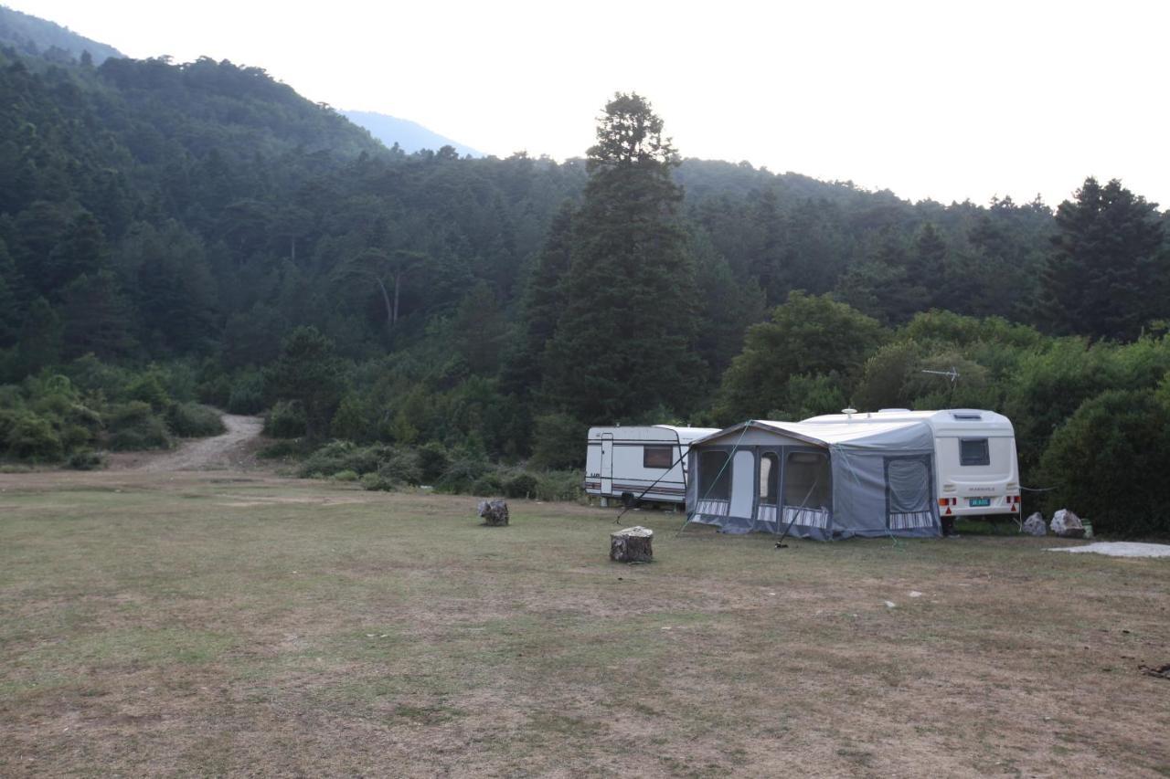 Hamiti Camping Center Dukat エクステリア 写真